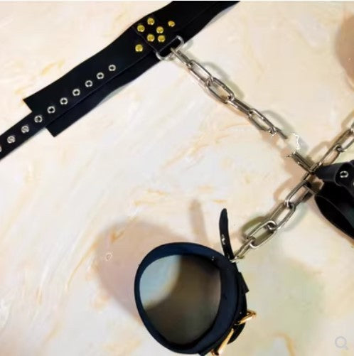 No Bounds BDSM Cuff & Collar Restraint Leather